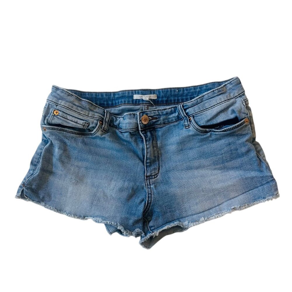 STS Blue Denim Cutoff Shorts Medium Wash Low Rise Distressed Size 31